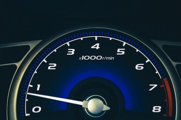 How Speed Alters Consumer Behavior in Sub-30-Minute Delivery Windows and Whether Sonoran Desert Institute Is Worth It for Time-Critical Logistics Systems